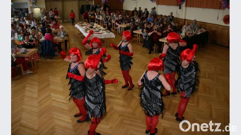 Gut besucht und gut organisiert: So das Fazit beim Faschings-Kaffeekränzchen im Jugendheim. Höhepunkte waren die bunten Einlagen. Bild: wro