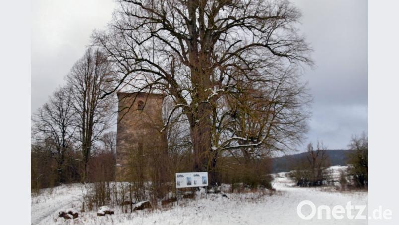 Alle Wege führten an diesem Tag zur Halloween-Church nach Kirchenödenhart. Kirchenpatronin war einst Maria Magdalena, es war eine Nebenkirche der Pfarrei Dietldorf. Bild: bö