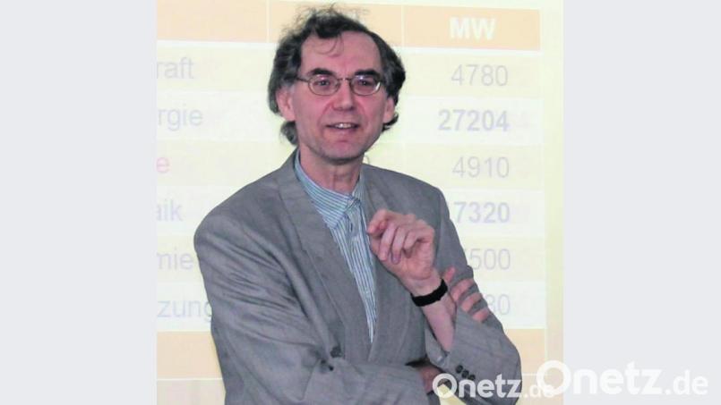 Professor Dr. Peter Kurzweil von der OTH Amberg-Weiden. Bild: swi