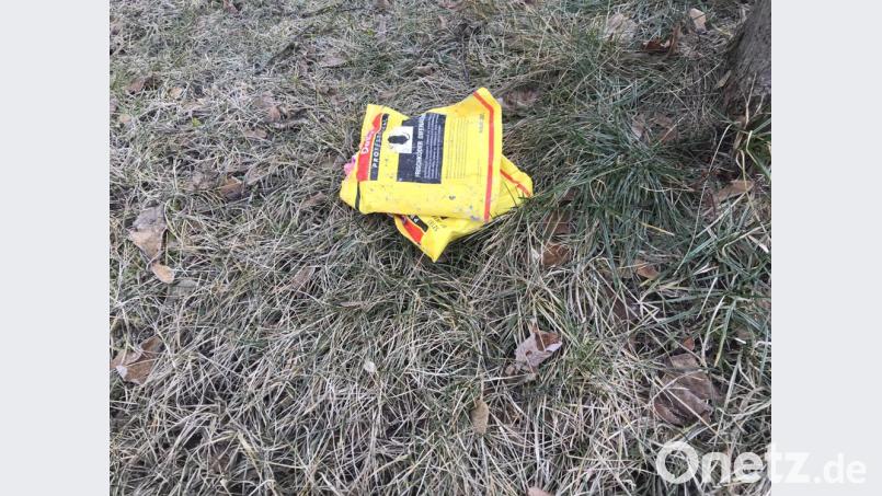 In der Drahthammerstraße in Amberg wurde Rattengift ausgelegt. Ein Hund ist bereits daran verendet. Bild: Polizei