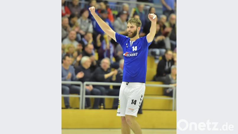 Julian Eckert (Bild) und seine Mitspieler der SG Auerbach/Pegnitz bejubelten den fünften Sieg in Folge. Bild: Hubert Ziegler