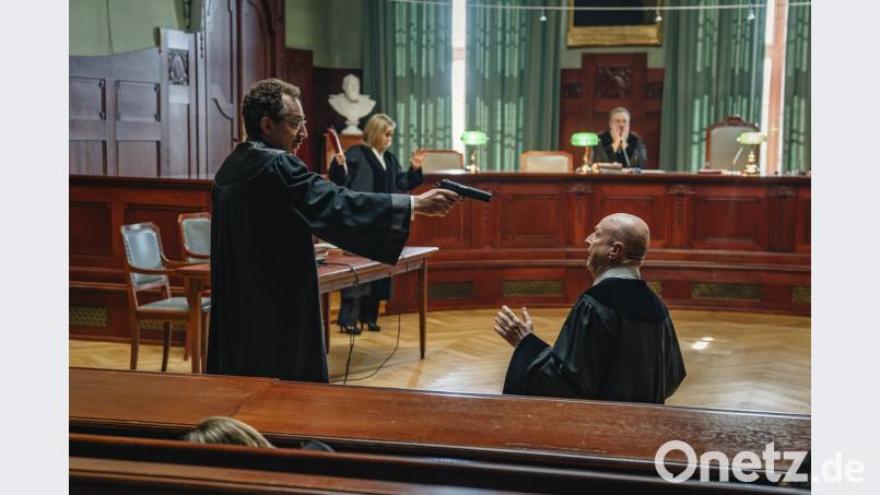 Voraussichtlich im Frühjahr wird im Ersten der neue Franken-Tatort ausgestrahlt. Er beginnt gleich mit einer dramatischen Szene in einem Gerichtssaal. Bild: exb/Bayerischer Rundfunk