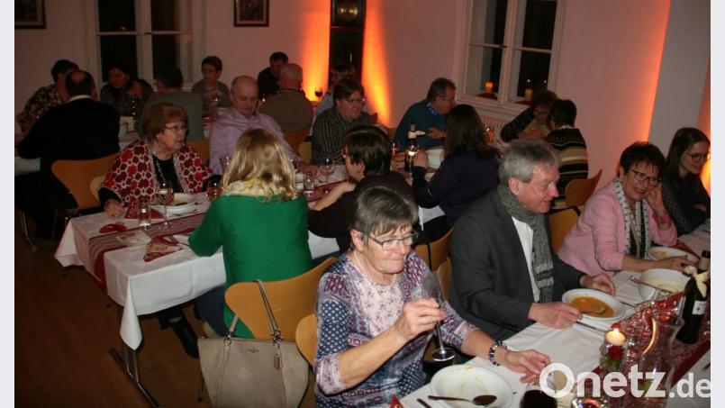 Bereits Wochen vor dem Valentinstag war die Veranstaltung der Kolpingsfamilie restlos ausverkauft. Bild: wro