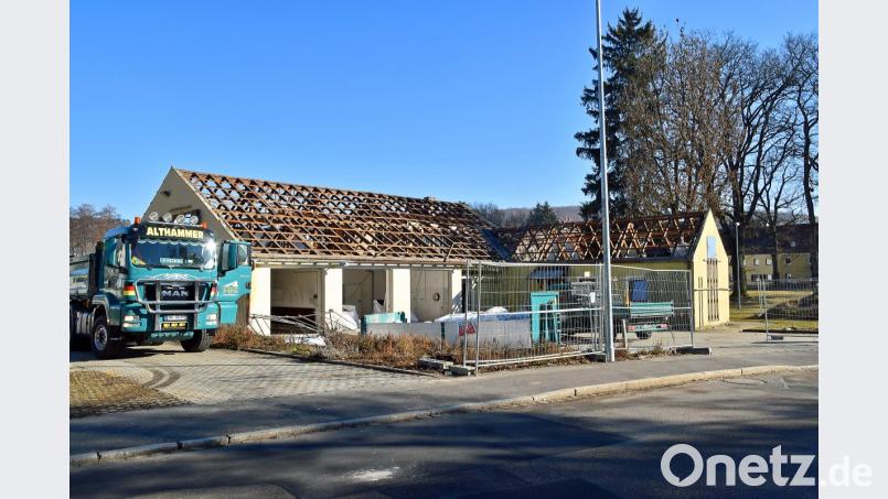 Beim Verwaltungs- und Werkstattgebäude der Stadtgärtnerei bleibt kein Stein auf dem anderen. Bild: Andreas Royer
