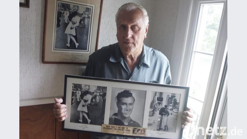 George Mendonsa, der &quot;küssende Matrose&quot; aus New York von einem der berühmtesten Fotos zum Ende des Zweiten Weltkriegs, ist tot. Bild: Connie Grosch/Providence Journal/dpa