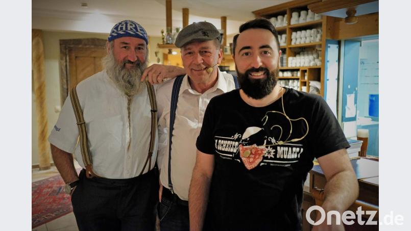 Kare, Richard und Kale von "Ungschminggd" sind nicht nur feinsinnige Kabarettisten, sondern auch hervorragende Sänger und Instrumentalisten Bild: twi