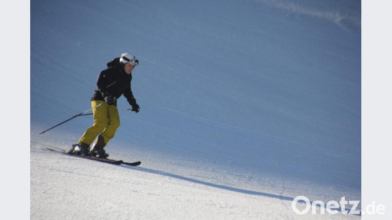 Rasante Fahrt ins Tal am Schloppacher Skihang. Bild: kro