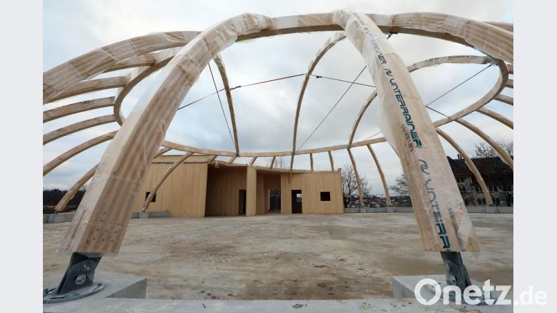 Es hat schon einen Hauch von Manege. In der mit modernen Baustoffen verkleideten Kuppel sollen die Bergsteig-Ringer künftig ihren Sport treiben. Bild: Wolfgang Steinbacher