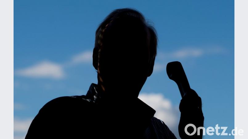 Keine Rechnung unter dieser Nummer? Nicht ganz. Symbolbild: Julian Stratenschulte/dpa