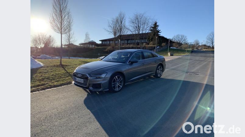 Im Audi A8 sitzt der Besitzer häufiger hinten, im A 6 (Bild) fährt er selbst. Zwischen der Luxus- und der Business-Limousine aus Ingolstadt sind die Unterschiede ansonsten marginal. Bild: Michael Ascherl