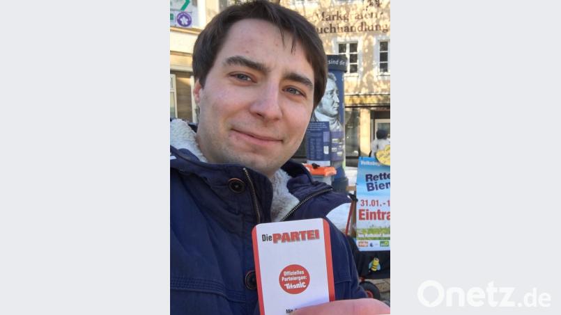Konstantin Kühnelt (24) stellt sich bei der Neugründung des Tirschenreuther Kreisverbandes als Kreisvorsitzender für „Die Partei“ zur Verfügung. Bild: privat