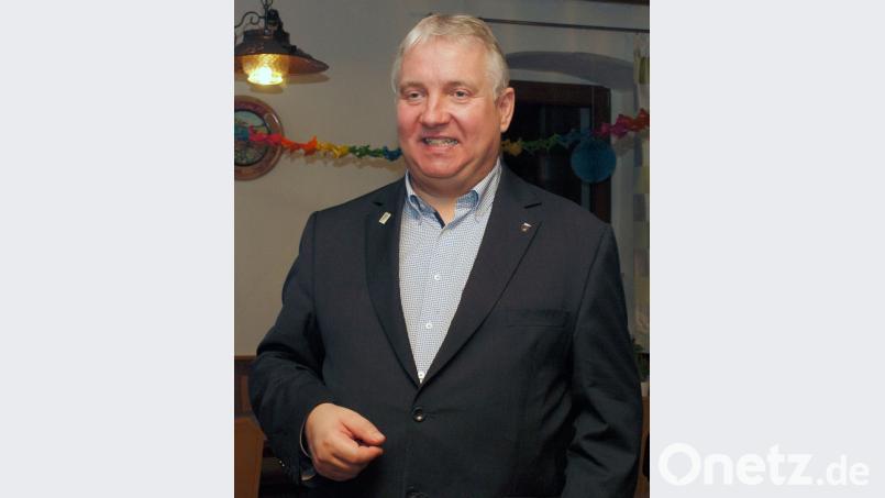 „Der Schuldenstand der Gemeinde wurde massiv durch die Tilgungsleistung von 227 800 Euro gesenkt“ , betont Bürgermeister Markus Dollacker. Bild: sön