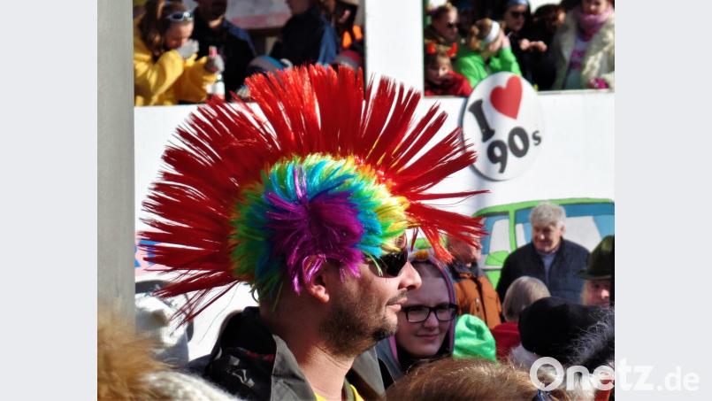 Je bunter die Maskerade, umso mehr Spaß macht der Faschingsumzug. Bild: jml