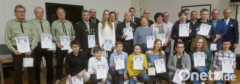 Der Landkreissportverband ehrte jene Schützen, die im vergangenen Jahr überregionale Erfolge erzielten. Bild: Hirsch