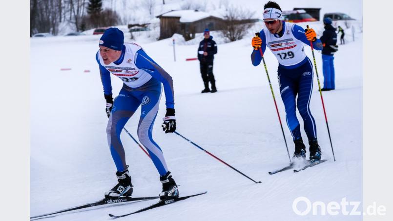 Jakob Lauerer (links) und Jonas Schröter (rechts) lieferten am Sonntag beide ein gutes Rennen ab. Für sie ging es im Verfolgungsrennen einige Plätze nach vorne. Bild: chl