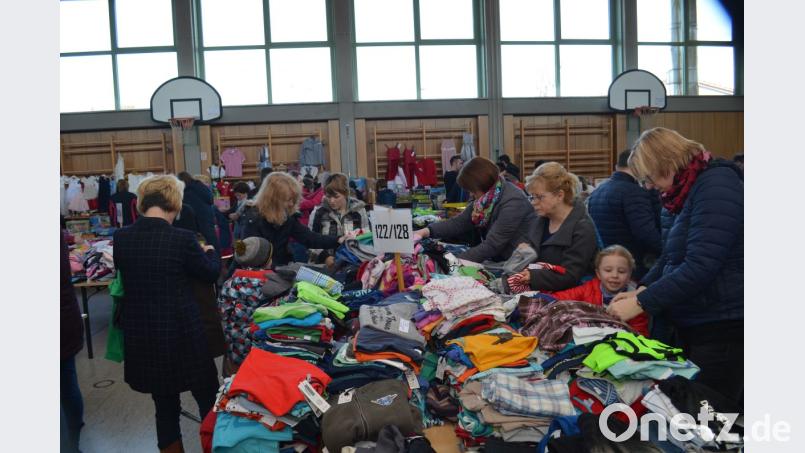 Viel los war beim Frühjahrsbasar in Bechtsrieth. Bild: fz