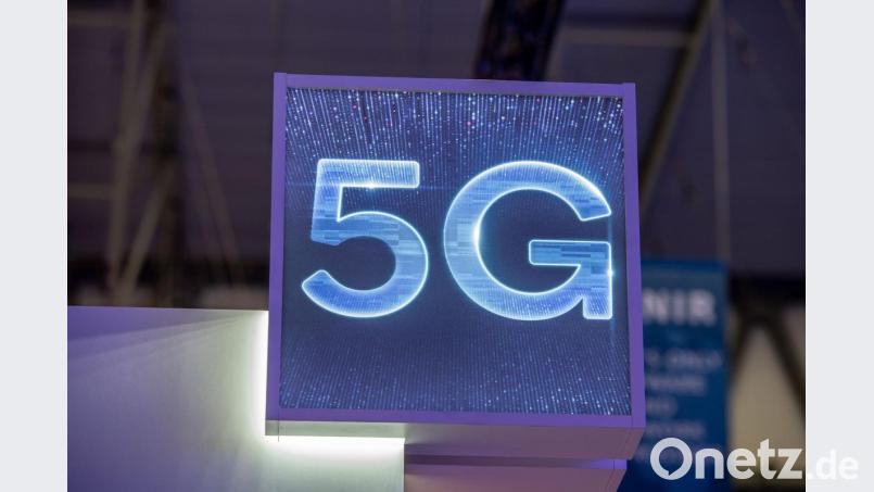 EAm Aufbau des superschnellen Datenfunks arbeiten die Mobilfunk-Konzerne derzeit mit Hochdruck. Bild: Andrej Sokolow