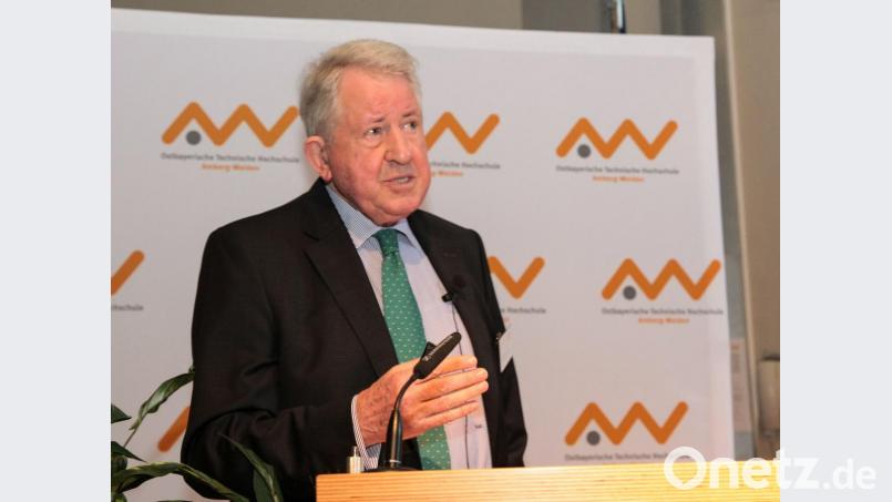 Dr. Kurt Bartenbach, einer der führenden Experten auf dem Gebiet des gewerblichen Rechtsschutzes und des Arbeitnehmererfindungsrechts. Bild: Wiesel/OTH Amberg-Weiden