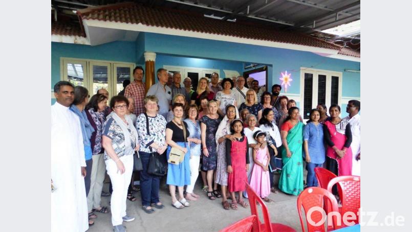 Zusammen mit dem Pfarrer der Pfarrengemeinschaft Brand/Nagel, Pater Joy Munduplackal, ist derzeit eine Reisegruppe unterwegs in dessen Heimat. Bild: ld