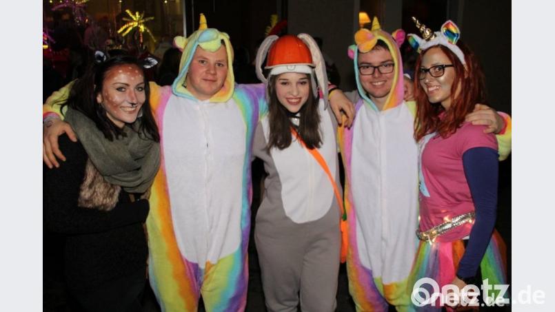 Einhörner standen beim Weiberfasching 2018 in Moosbach hoch im Kurs. Ob das auch 2019 so sein wird? Archivbild: Frederic Schuller