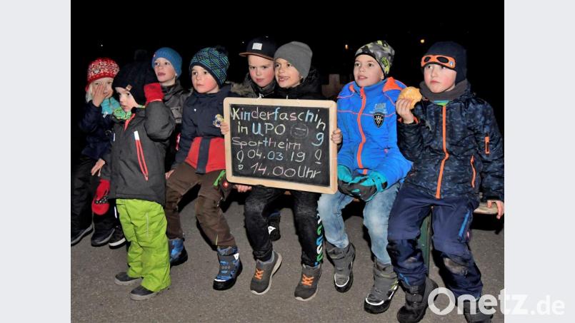 Die Mädchen und Buben freuen sich bereits auf den ersten Kinderfasching in Ursulapoppenricht. Bild: chl