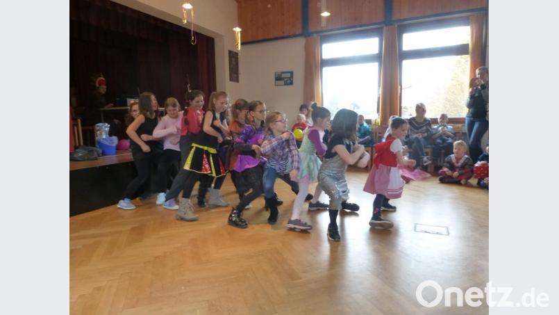 Beim Kinderfasching in Neuhaus geht die Post ab. Bild: ser