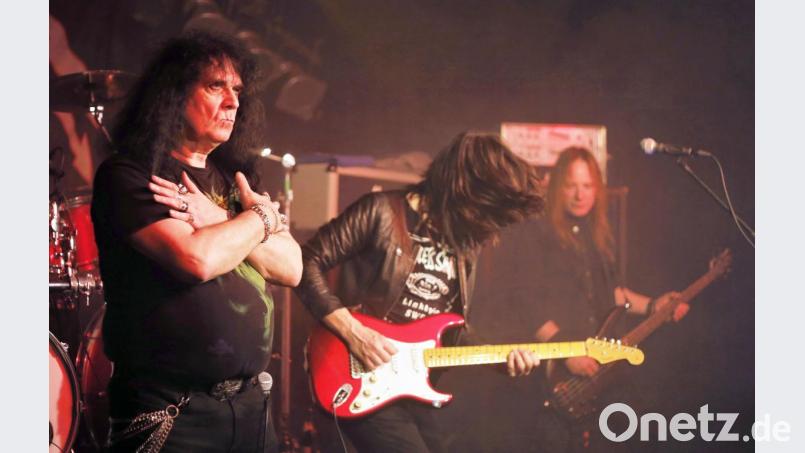 Die englischen Heavy Metal-Veteranen „Satan“, links Sänger Bran Ross, mischten das „Salute“ auf. Bild: „Salute“/Danny Jakesch Bild: &quot;Salute&quot;/Danny Jakesch