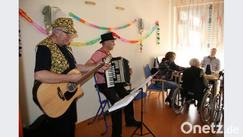 Für Kurzweil und Unterhaltung im Senioren-Servicehaus sorgten die Musiker. Bild: wro