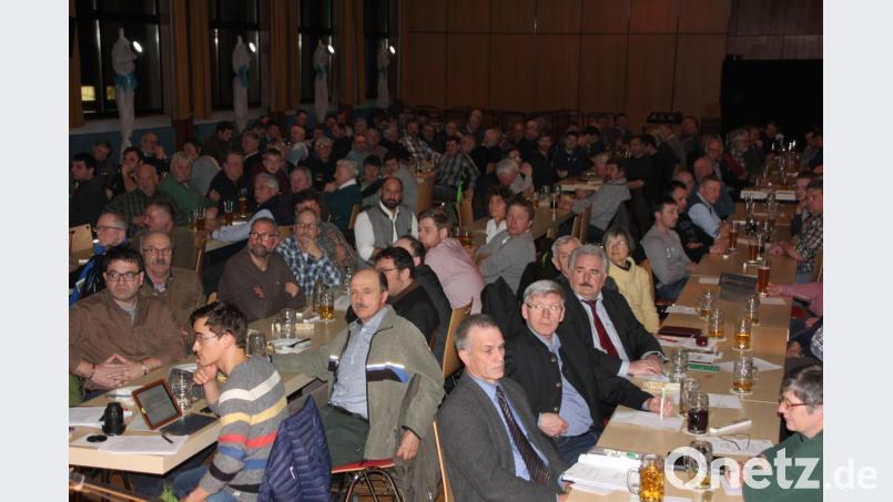 Hervorragend besucht war die Mitgliederversammlung der Forstbetriebsgemeinschaft Tirschenreuth, die im Kettelerhaus stattfand. Bild: kro