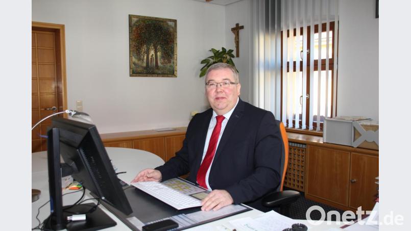 Sepp Reindl ist das Bürgermeisteramt wie auf den Leib geschneidert, sodass er es mit viel Herzblut und Leidenschaft ausfüllt. Der Kommunalpolitiker feiert am Sonntag seinen 60. Geburtstag. Bild: ads