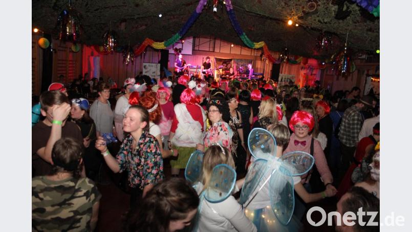 Auf der Tanzfläche war bei „Stimmung pur“ die Hölle los. Bild: frd