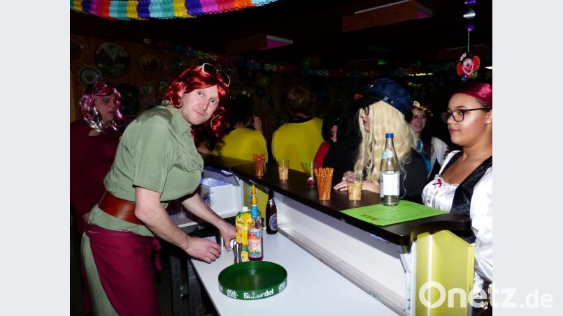 Der schönste Platz ist immer an der Theke Bild: hme