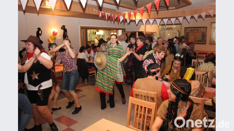 Die Tanzfläche des „Greber Saloons“ war immer gut gefüllt. Bild: frd