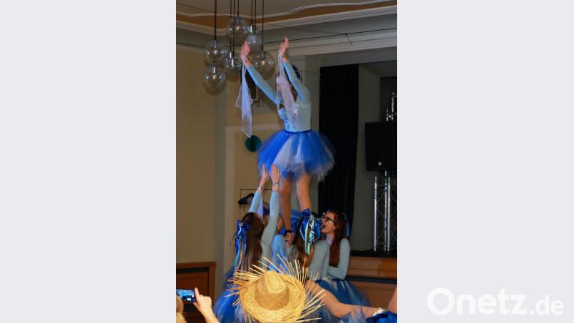 Wie die "Diamonds" (Bild) verzauberten alle TSV-Tanzgruppen die Faschingsbesucher. Bild: njn