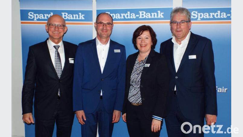 Sie sind die Gesichter der Sparda-Bank in der Region (von links): Georg Thurner, Stefan Koller, Sabine Seberak und Johannes Lechner. Bild: e