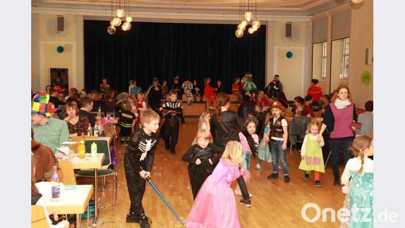 Reges Treiben herrschte beim Kinderfasching der Jungen Union im Kolpinghaus. Bild: njn