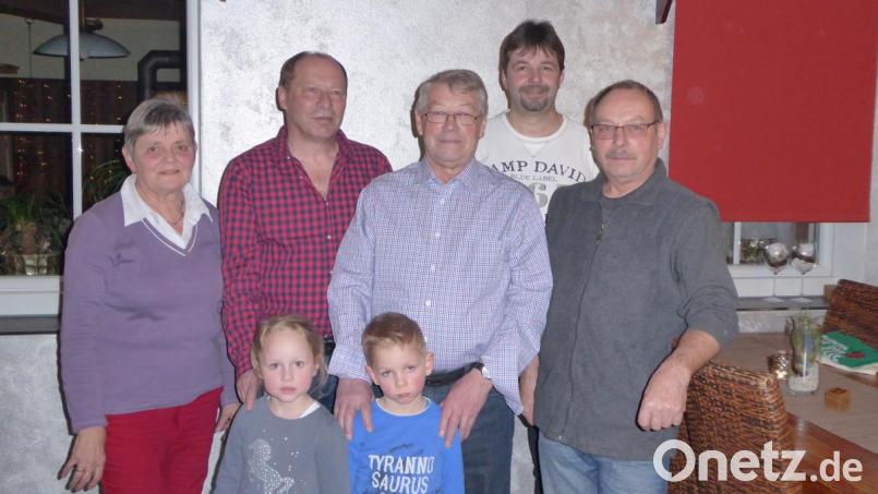 Neuwahlen standen im Mittelpunkt der Jahreshauptversammlung des Wandervereins. Unser Bild zeigt den neuen Vorstand. Bild: exb