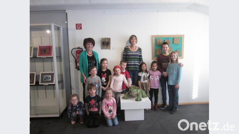 Kinder erleben Kunst im Museum Mitterteich. Bild: exb