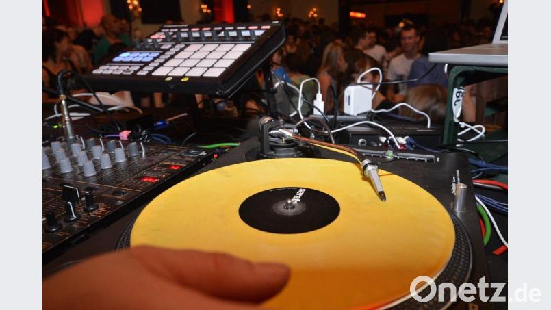 „Amberg tanzt“ am Samstag, 9. März 2019, in acht Clubs und Kneipen in der Stadt. Archivbild: Petra Hartl