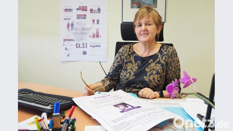 Seit über 20 Jahren hat Helga Forster als Gleichstellungsbeauftragte am Landratsamt den &quot;kleinen Unterschied&quot; zwischen Frauen und Männern im Blick. Bild: bl