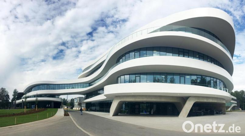 Bei der BHS Corrugated in Weiherhammer steht der Haustarifvertrag nach Angaben der Gewerkschaft kurz vor dem Abschluss. Auch hier wurden laut Udo Fechtner von der IG Metall Verbesserungen erreicht. Bild: Gabi Schönberger