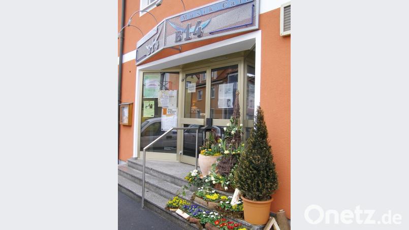 Das Musik-Café B14 im Herzen von Wernberg-Köblitz feiert Jubiläum. Die Gaststätte gilt seit jeher als Vorreiter in Sachen Inklusion am Arbeitsmarkt und der gesellschaftlichen Teilhabe. Bild: exb