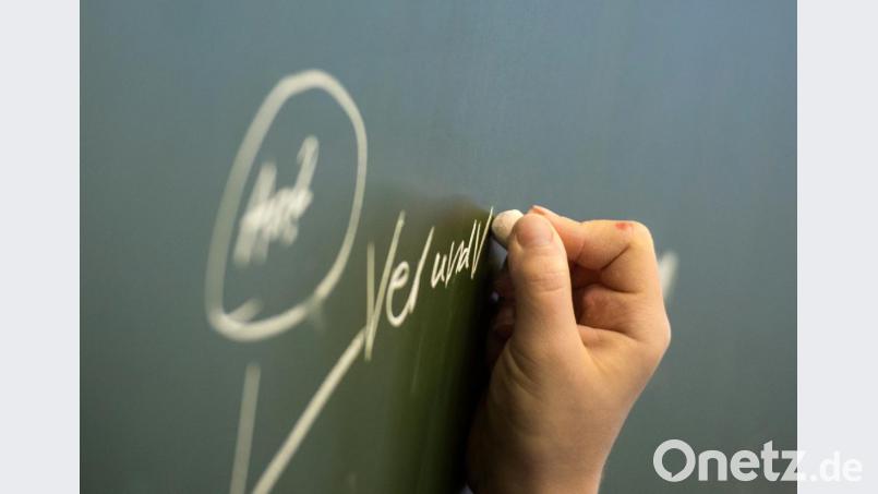 Flexible Modelle sollen helfen, mehr Lehrer für die Grundschulen zu bekommen. Bild: Andreas Arnold/dpa