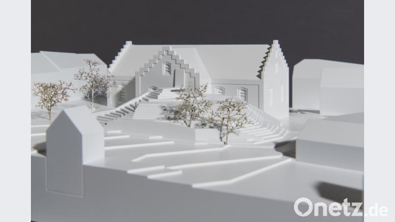 Die Idee, einen Fluchtweg über einen Hügel anzulegen, „ist gescheitert“, so Bürgermeister Alfred Stier. Der Vorschlag sei nicht im Sinne der Städtebauförderung gewesen. Bild: ws