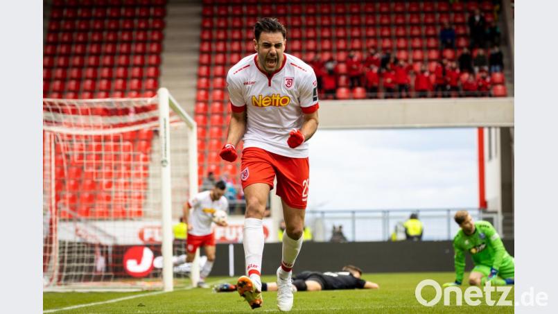 Al Ghaddioui bringt den SSV Jahn in Führung. Bild: Jahn Regensburg