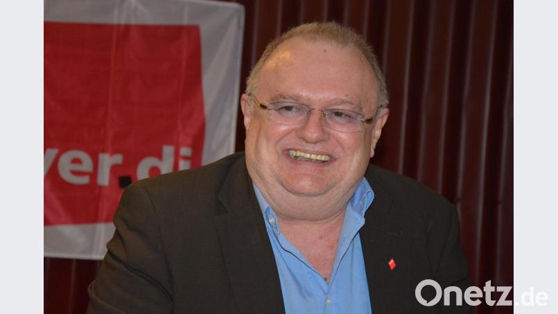 Helmut Fiedler fordert nachdrücklich dazu auf, bei der Europawahl die Stimme abzugeben. Bild: jr