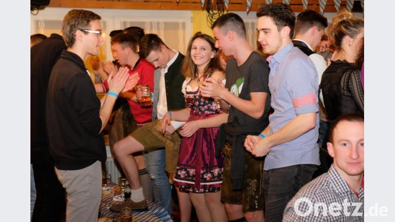 Lebensfreude pur herrschte am Samstagabend im Speinsharter Gemeindezentrum. Bild: do