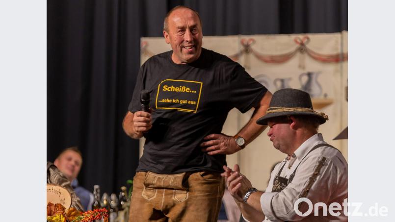 Amtierender Oberpfälzer Witzemeister ist Gerhard Schlosser, der Prinz von Hohenburg. Jetzt will er den Titel auch auf Bayernebene. Bild: Witzemeisterschaft.de