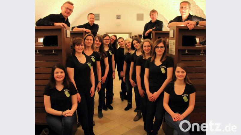 Seit über zehn Jahren versprüht der "KiWi"-Chor aus Waldsassen pure Lebensfreude bei ihren Auftritten. Bild: dob