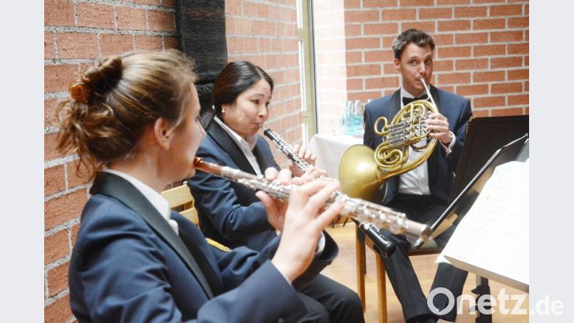 Mit Stücken von Mozart und Ligeti umrahmte das Kammermusik-Quintett des Polizeiorchesters Bayern (Leitung Madeleine Hollmann) die Feierstunde. Bild: Gabi Schönberger